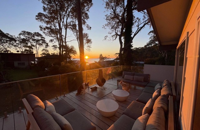 High View Haven - Ocean views, right by the beach