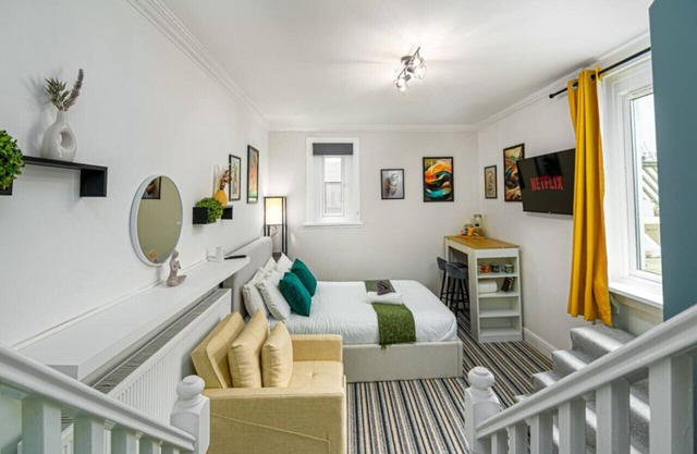 Highbury Studio just a 1 minute walk away from Highbury & Islington Station