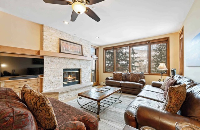 Highlands Lodge 105 - 3 Bedroom Residence