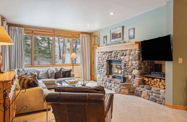Highlands Lodge 106 - 3 Bedroom Residence
