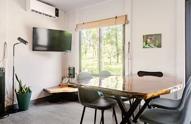 Hiker's Hideaway-Pura Vidaville. Mins to Rio Celeste -Private Cabin Escape.