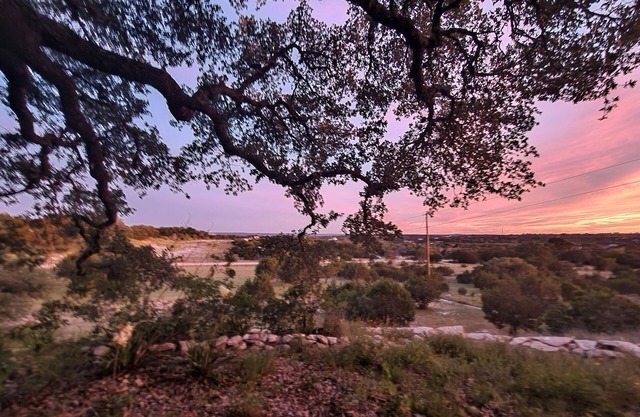 Hill Country Haute n Haus Relax and Renew