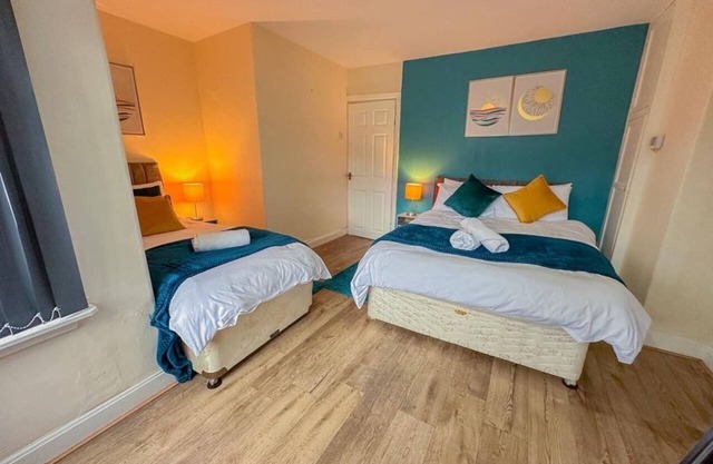 Hilltop Place Suites Parkway M1J33