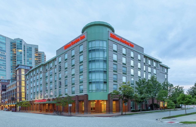 Hilton Garden Inn Chicago North Shore/Evanston