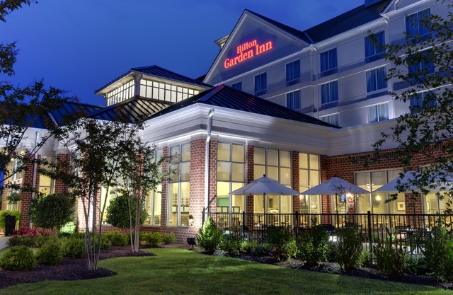 Hilton Garden Inn Waldorf