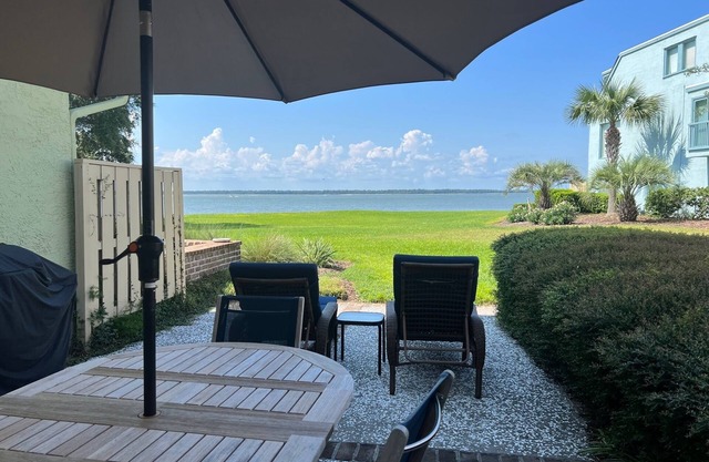 Hilton Head Island-Schooner Court- Sea Pines-Harbour Town