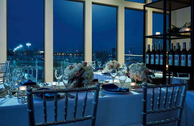 Hilton Philadelphia at Penn's Landing