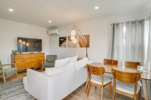 Hip Walkable Neighborhood Condo in San Diego