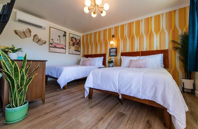 Hippie Room #9 - 1960 Retro Motel