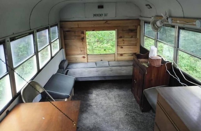 hippy buss getaway