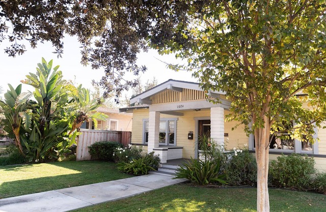 Historic craftsman, sleeps 9, 3br2.5ba, Disney 1mi