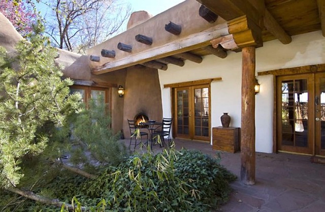 Historic Downtown 2BR 2bath Home 3 blocks from Plaza