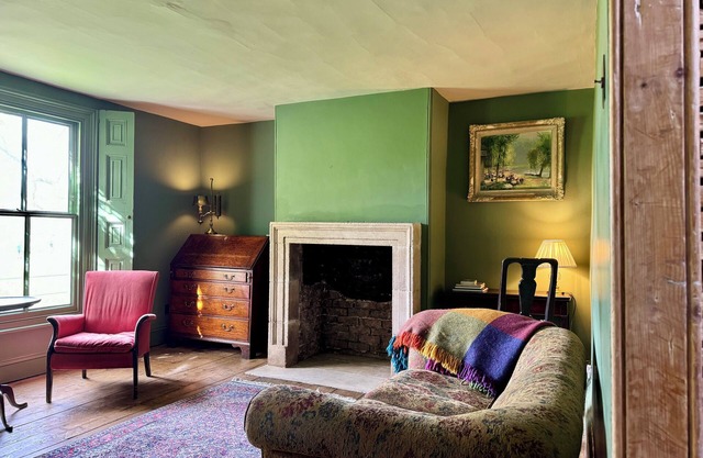 Historic Georgian Cottage on Midsummer Common