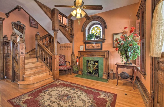 Historic Helena Home w/Mtn Views - 2 Mi to Dtwn!
