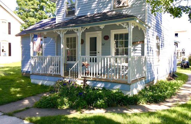 Historic Home Downtown Elk Rapids