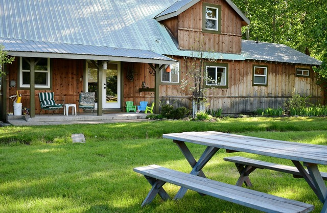 Historic Home in Chester Next To Lake Almanor