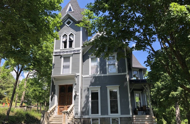 Historic Tower House on Ithaca's West Hill, close to Cornell and downtown