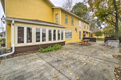 Historic Troy Home Close to Shops with Fire Pit