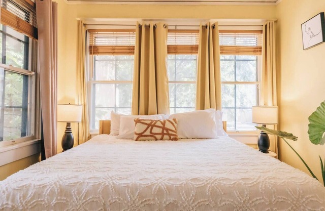 Historic Victorian Home on UT | DT