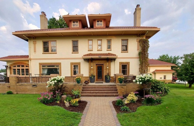 Historical Noonan House