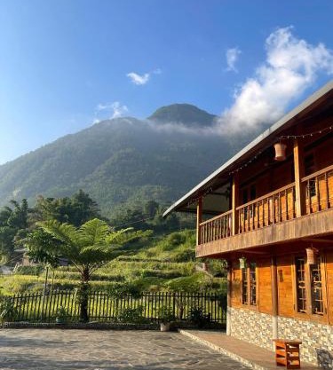 Hmong Farmstay