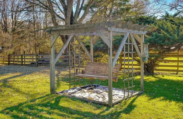 Hocking Hills Hideaway w/Hot Tub & Fire Pit!