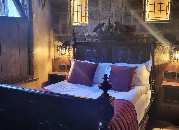 Hocus Pocus Tiny Hotel