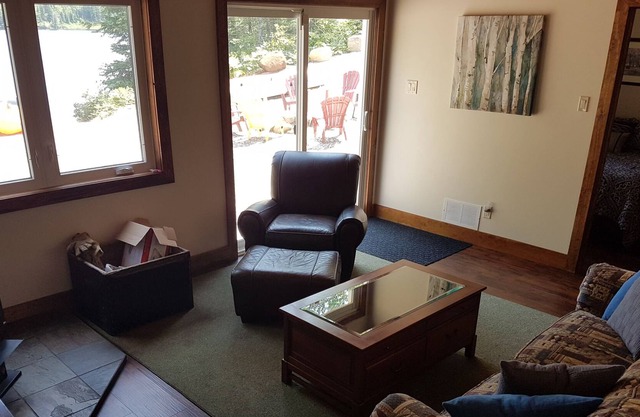 HOG LAKE HAVEN - MAKING MEMORIES AT THE LAKE WITH FAMILY & FRIENDS