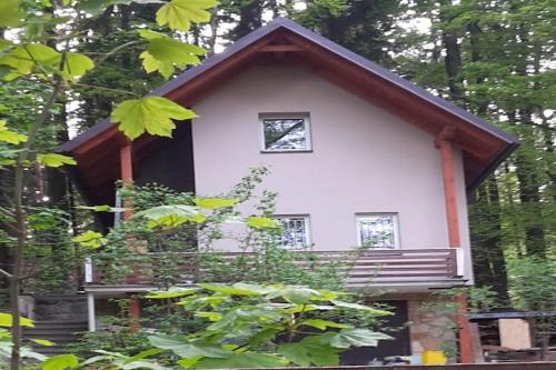 Holín Quiet Garden Holiday Home