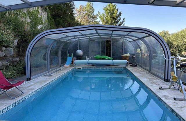 Holiday Home 'Le Mas De Campels' with Mountain View, Private Pool and Wi-Fi
