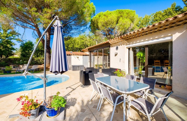 Holiday Apartment "Lou Paradou" with Shared Pool, Private Terrace & Wi-Fi