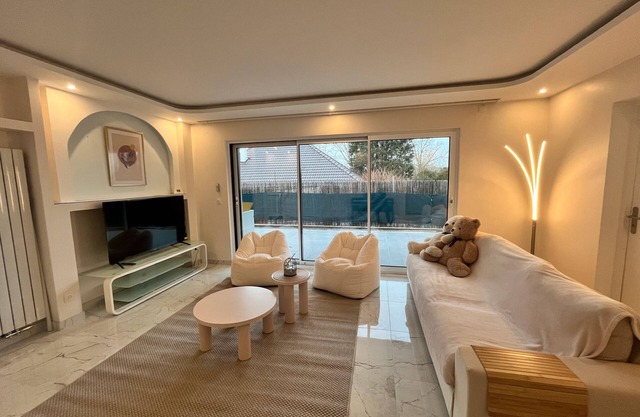Holiday Home 'Standing, 4 Suites Avec Sdb' with Mountain View and Wi-Fi