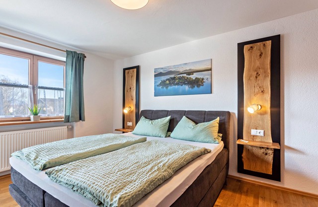 Holiday Apartment "1 Haus Reichl" with Private Balcony & Wi-Fi