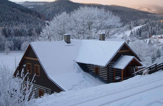 Holiday apartment with a spectacular view of the valley