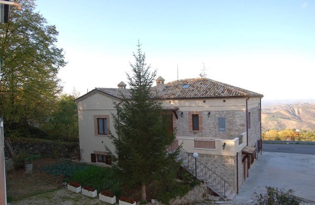 Holiday apartment Roccamontepiano for 1 - 7 persons with 2 bedrooms - Holiday apartment