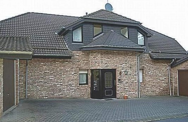 Holiday apartment Schalkenmehren for 1 - 6 persons with 2 bedrooms - Holiday apartment