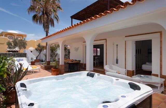 Holiday Apartment 'Obsidian Villa Estrella Del Mar' with Private Terrace and Air Conditioning