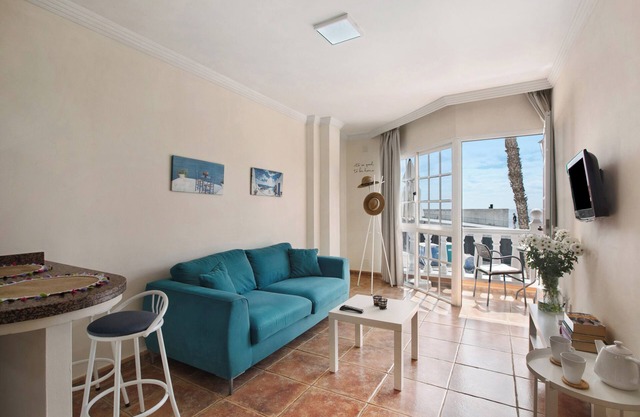 Holiday Apartment “Carla 1B” in Playa San Juan with Sea View & WiFi