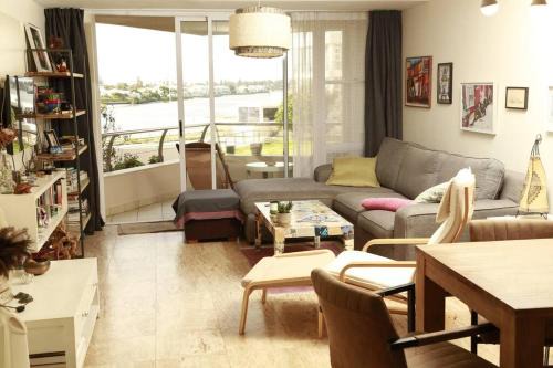 Holiday Apartment by the Beach