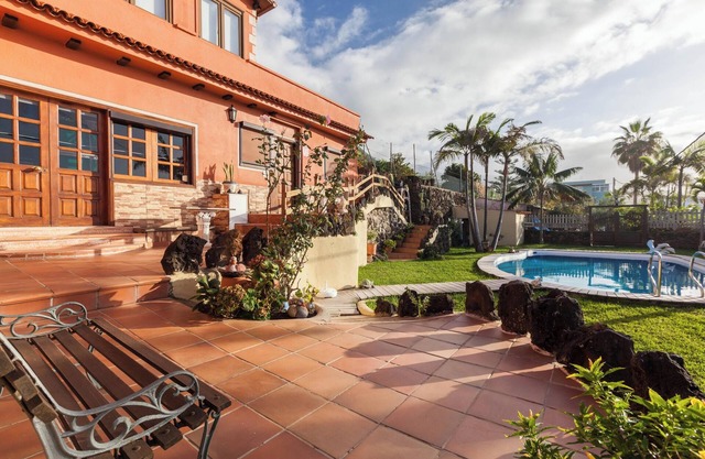 Holiday Apartment ‘Casa Victor - Apartment Sara’ with Sea View