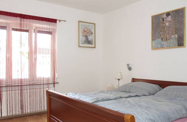Holiday Apartment - Court Yard