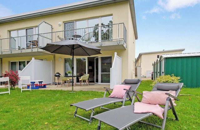 Holiday Apartment 'Lieblingsinsel' with Private Terrace, Private Garden and Wi-Fi