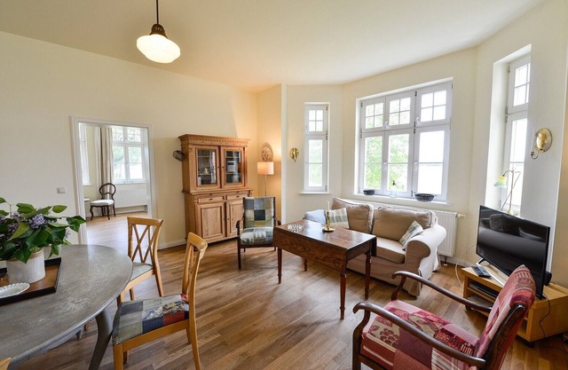 Holiday Apartment "Gut Grubnow Rügen - 3" with Lake View, Shared Terrace & Wi-Fi