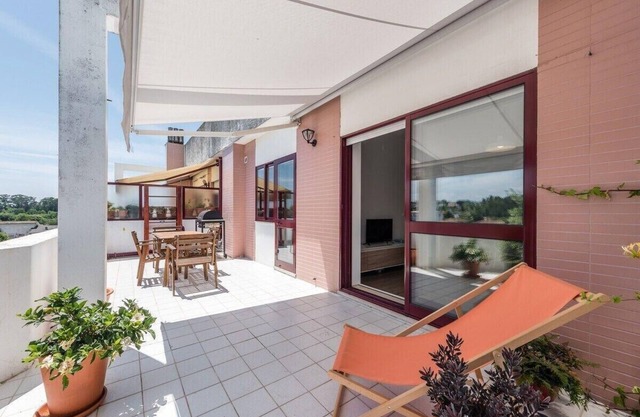 Holiday apartment Gulpilhares for 1 - 4 persons with 2 bedrooms - Holiday apartment