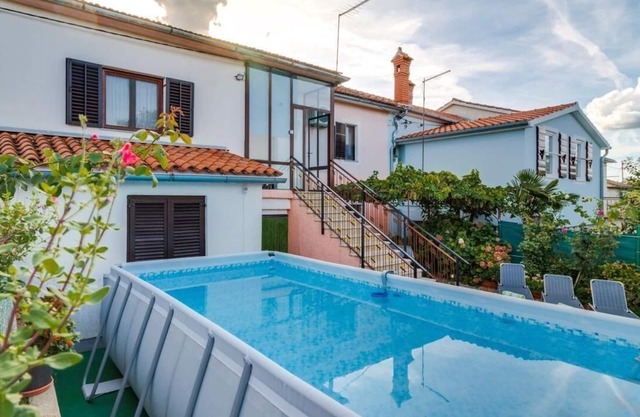 Holiday apartment Svetvinčenat for 1 - 5 persons with 2 bedrooms - Holiday apartment