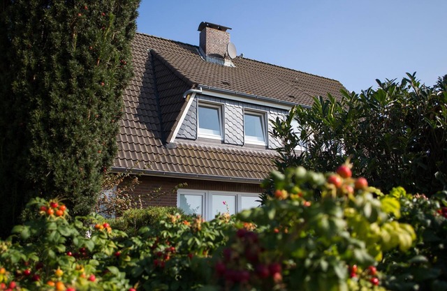 Holiday apartment, island holidays, sea view, island view, garden, beach chair,