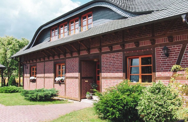Holiday Apartment "Landhaus Charlotte - Feldblick" with Terrace & Wi-Fi