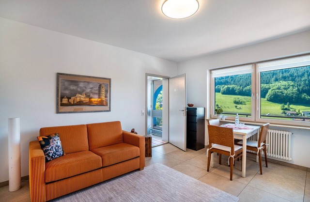 Holiday Apartment 'Little Nest' with Mountain View, Balcony and Wi-Fi