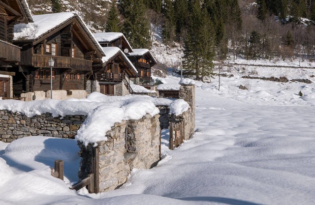 Holiday apartment Macugnaga for 1 - 7 persons with 2 bedrooms - Holiday house