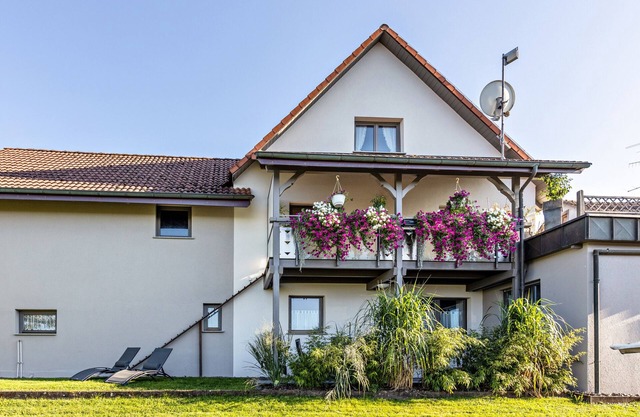 Holiday Apartment "Panoramablick" with Private Terrace, Shared Garden & Wi-Fi